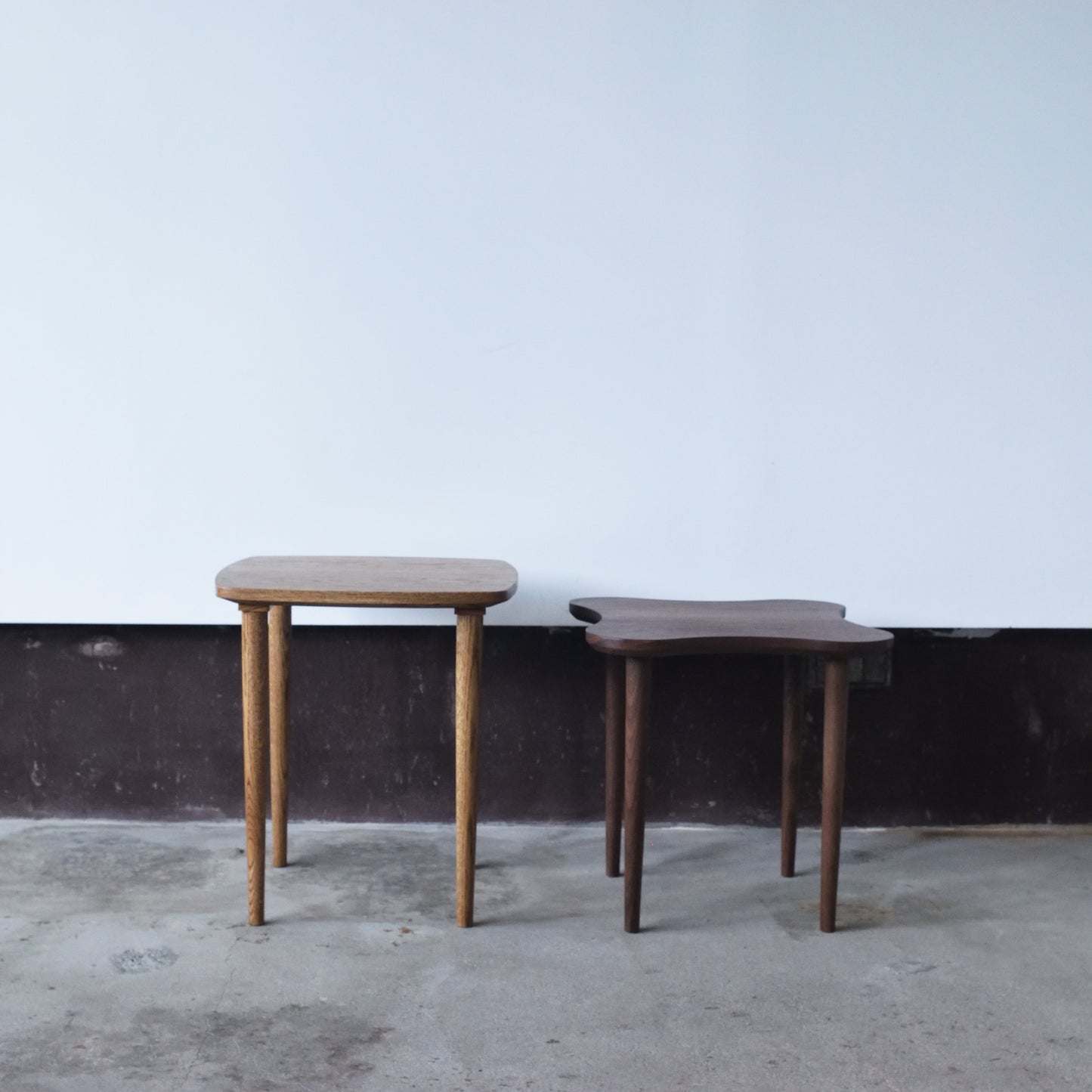 サイドテーブル  01