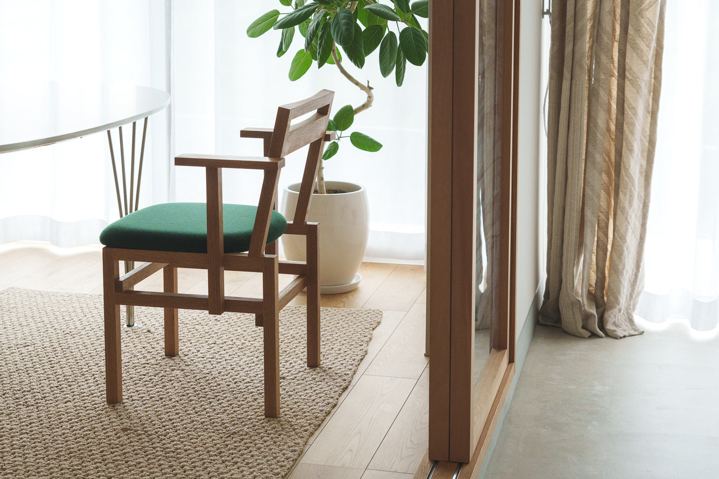 SD01 / Yoh Arm Chair